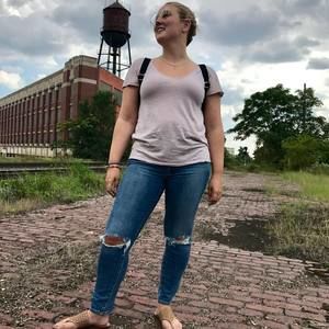 Meet your Posher, Lilly